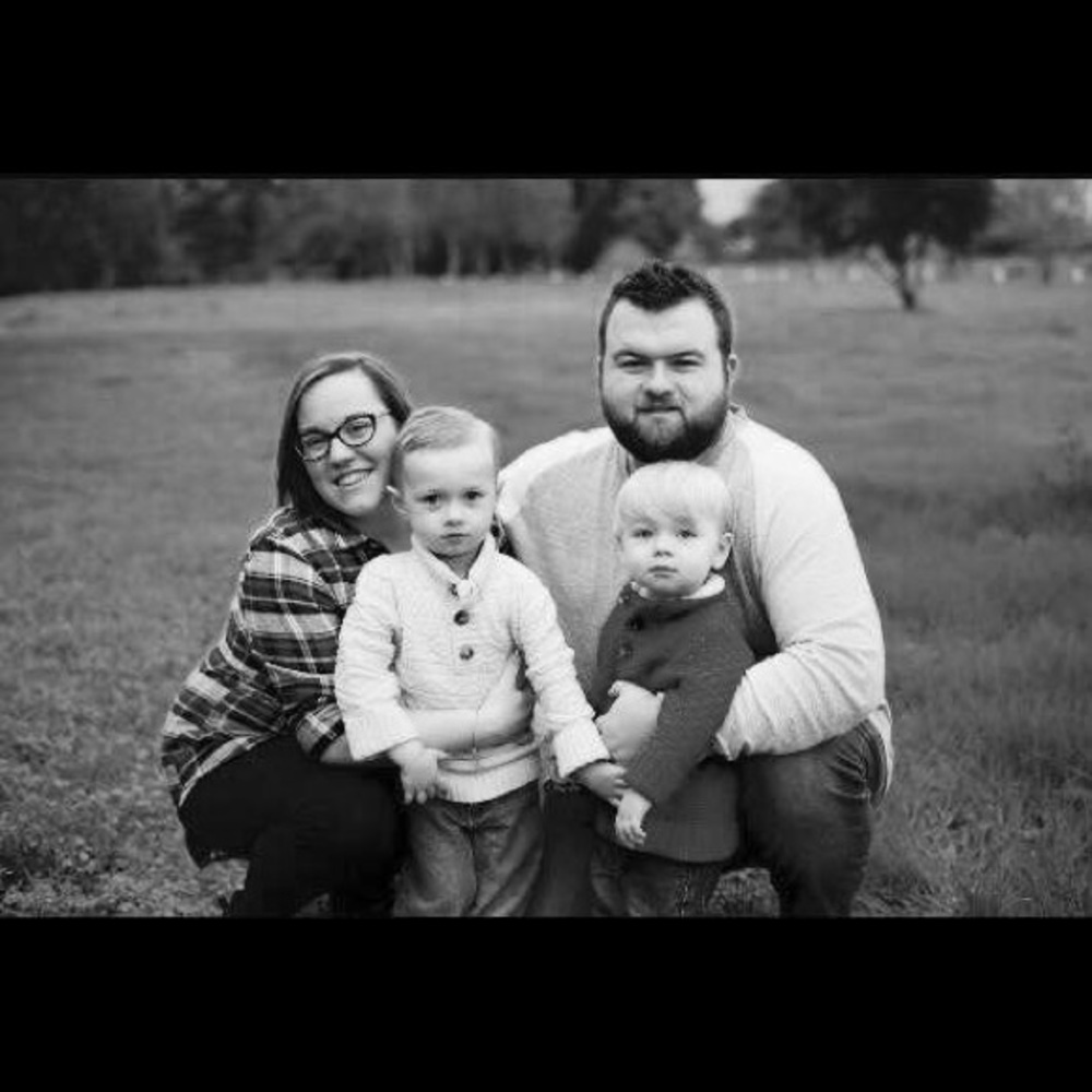 Meet your Posher, Robbie & Ashley